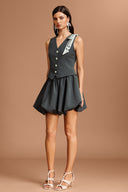 Labiny V-Neck Sleeveless Floral Printed Mini Dress