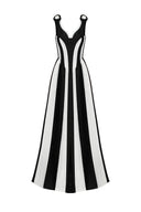Omega Sleeveless V-Neck Flrs Bandage Maxi Dress